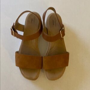 Clarks Brown Sandals with Ankle Strap and Flat Sole